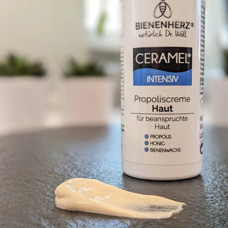 Propolis Creme von Bienenherz für beanspruchte Haut mit Honig und Bienenwachs Konsistenz