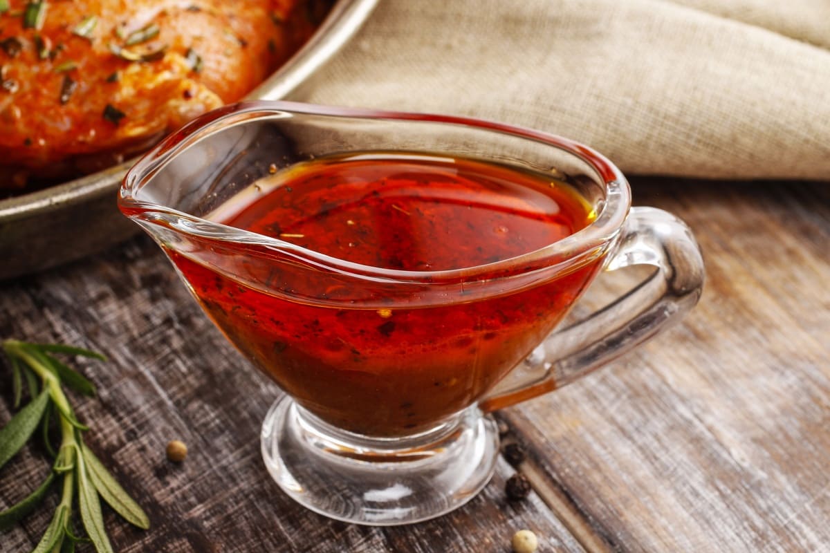 Leckeres Rezept für eine fruchtige Grillmarinade mit Honigessig von Bienenherz