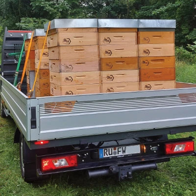 Bienenherz Fuhrpark Pritsche